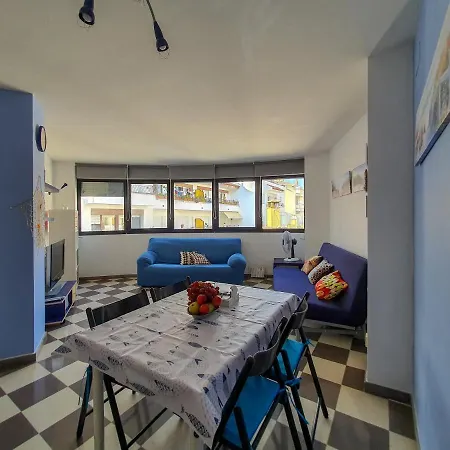 Bluehome.tossa