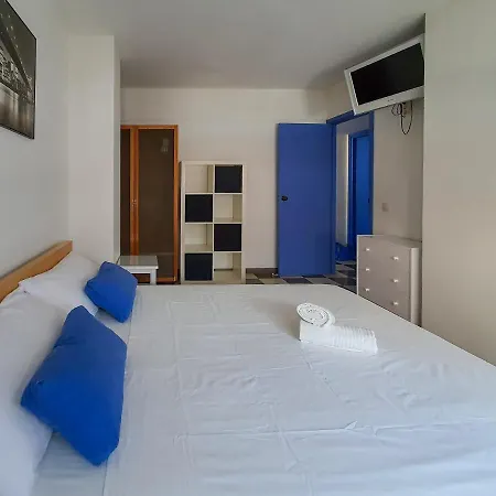 Bluehome.tossa